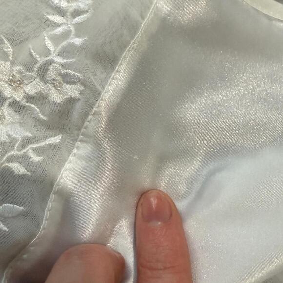 VTG Y2K Halston Lingerie Bright Sheer White Floral Embroidered Beaded Maxi Slip - Picture 6 of 7